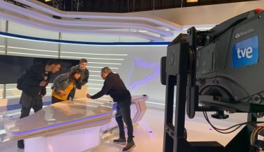 ¿En qué consiste la postproducción audiovisual? Claves creativas y técnicas
