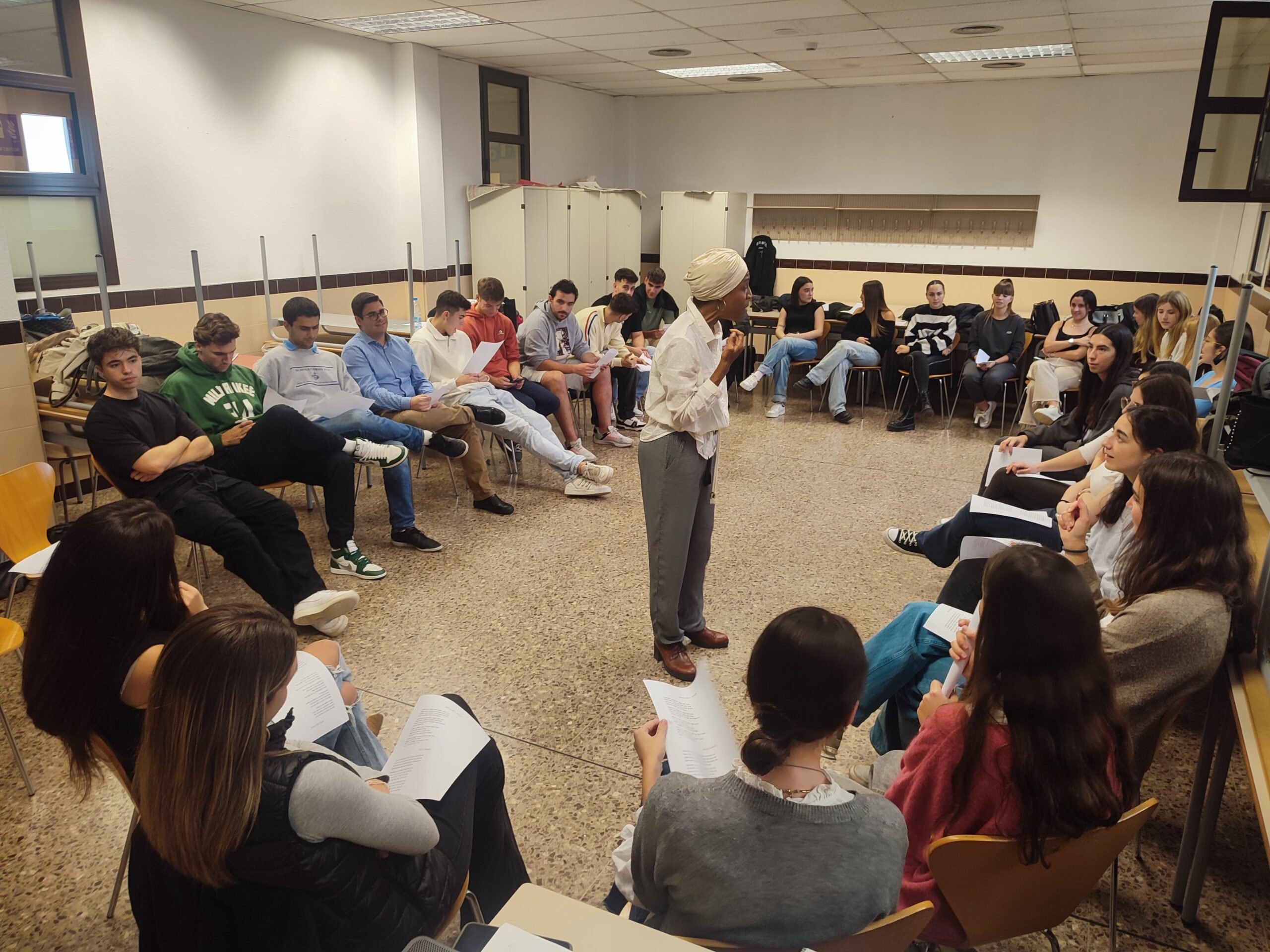 Celebrado el taller de canto, voz y respiración para estudiantes de Educación 2024 en la UAO CEU