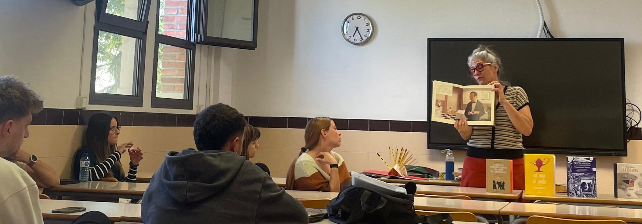 Literatura infantil, narración oral y hábito lector: una charla-taller con MonMas